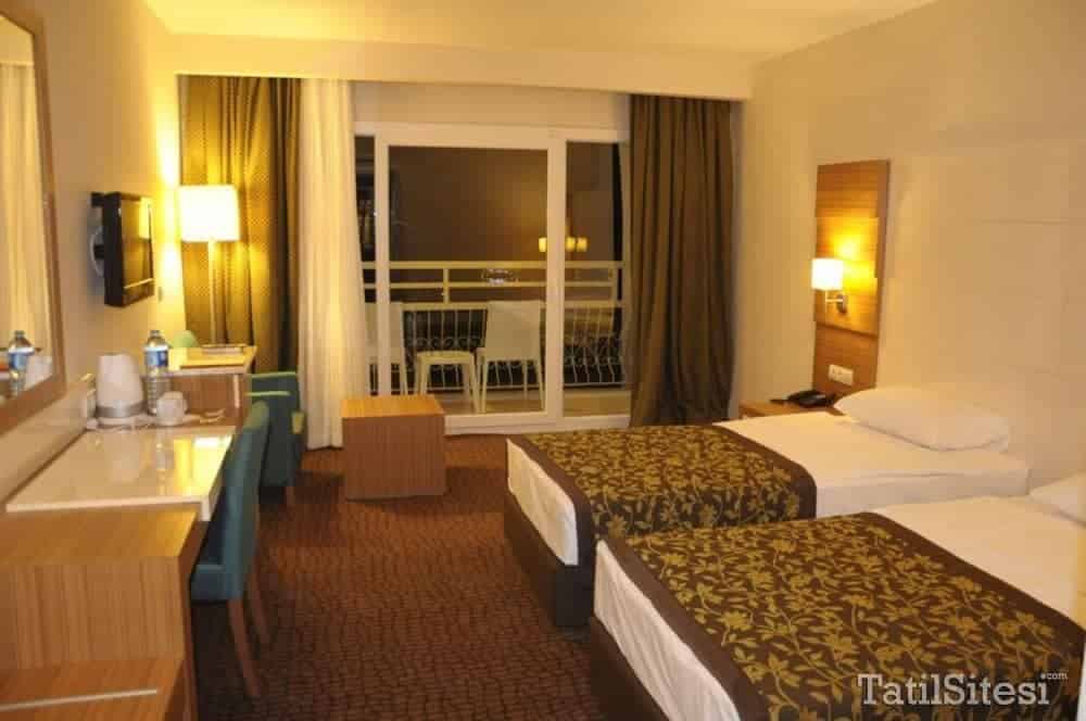 Golden Day Wings Hotel